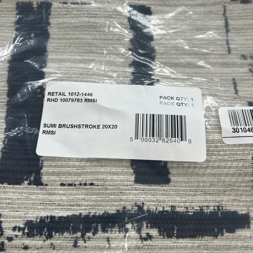 Restoration Hardware-Outdoor pillow covers Bella-Dura Sumi set of (4)
